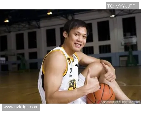 吴伟专访：从青涩少年到篮球巨星的奋斗与成长之路