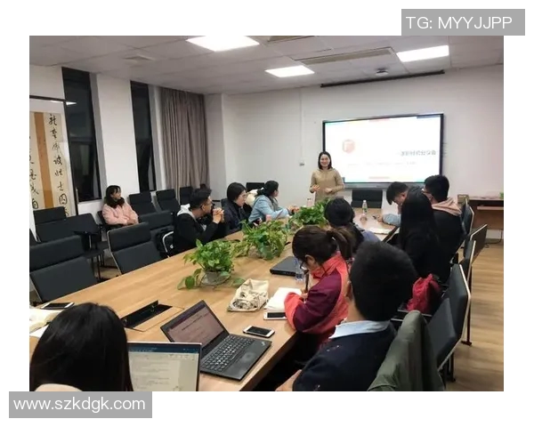 黄芳独家分享排球心得与技巧助你提升球技的秘诀与经验总结 黄芳独家分享排球心得与技巧助你提升球技的秘诀与经验总结