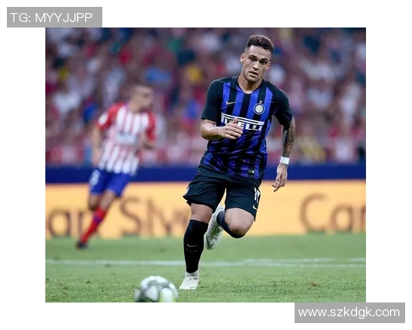 弗拉霍维奇的崛起之路：从青年才俊到足坛新星的传奇旅程