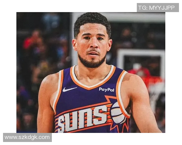 德文布克在NBA赛季中的精彩表现与未来发展潜力分析 德文布克在NBA赛季中的精彩表现与未来发展潜力分析