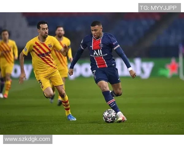 武汉313对阵北京CL的精彩对决引发球迷热议与期待 武汉313对阵北京CL的精彩对决引发球迷热议与期待