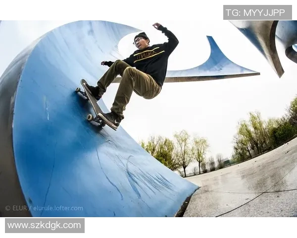 武汉滑板队的阵地战打法深度解析与战术探讨